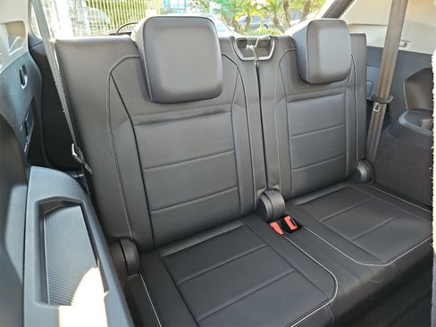 Certified 2021 Volkswagen Tiguan SEL image 12