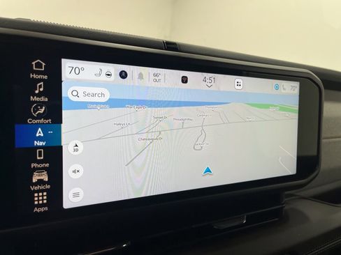 Used 2025 Jeep Wrangler Sahara 4xe image 13