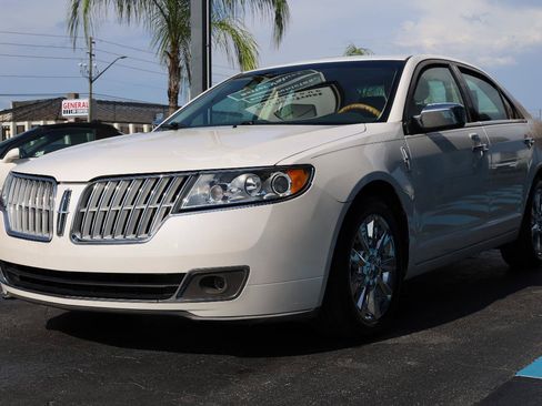 Used 2011 Lincoln MKZ w/ 102A Rapid Spec Order Code FWD image 2