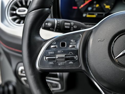 Used 2024 Mercedes-Benz G 550 w/ Manufactur Interior Package image 31