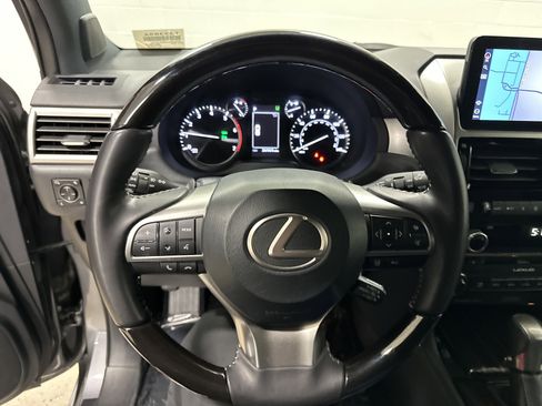 Certified 2022 Lexus GX 460 Premium AWD/4WD image 18