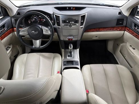 Used 2011 Subaru Outback 2.5i Limited AWD/4WD image 20