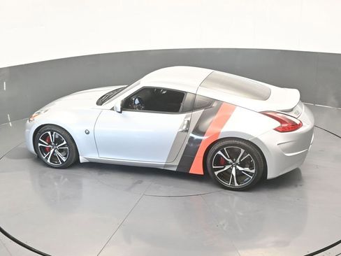 Used 2020 Nissan 370Z w/ Sport Package image 43