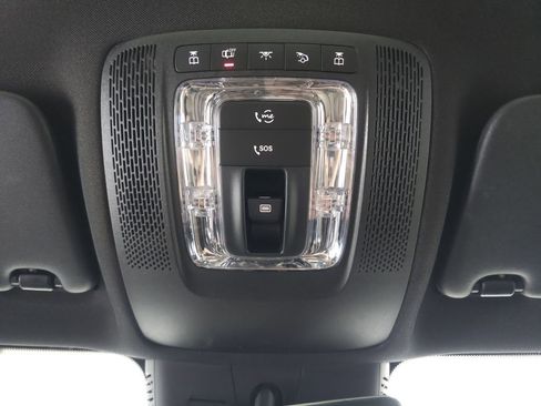 Certified 2026 Mercedes-Benz GLB 250 4MATIC image 19