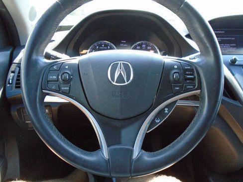 Used 2020 Acura MDX SH-AWD image 16