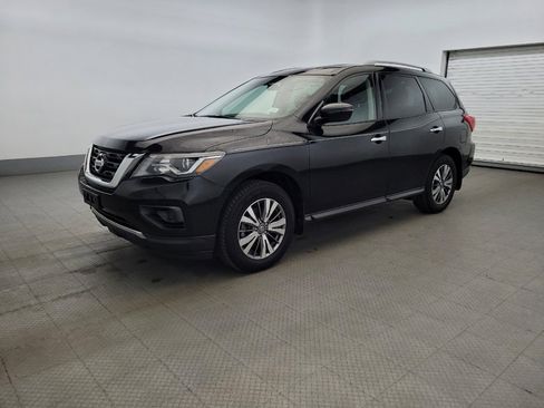 Used 2019 Nissan Pathfinder S AWD/4WD image 2