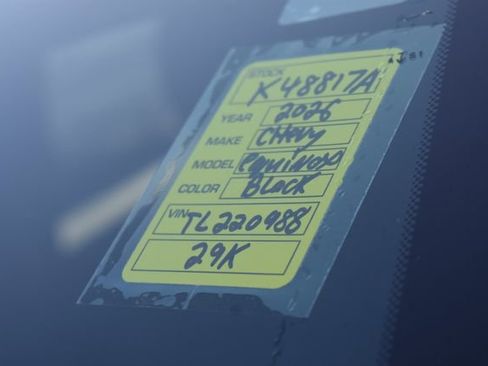 Certified 2026 Chevrolet Equinox LT AWD/4WD image 13