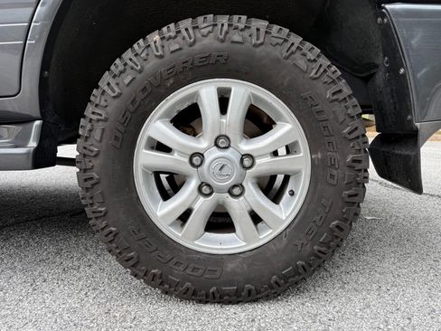 Used 2003 Lexus LX 470 4WD image 13