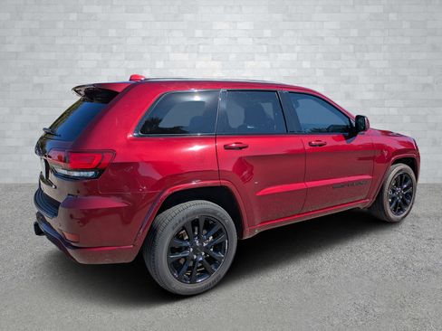 Used 2021 Jeep Grand Cherokee Laredo X image 5