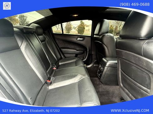 Used 2019 Dodge Charger SXT w/ Plus Group image 24