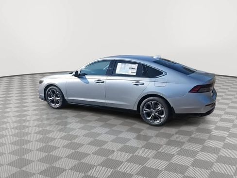 New 2025 Honda Accord EX-L image 6