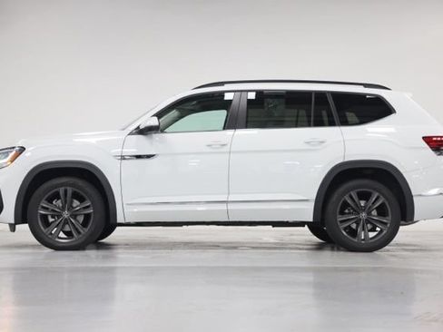 Used 2021 Volkswagen Atlas SE w/ Panoramic Sunroof Package AWD/4WD image 8