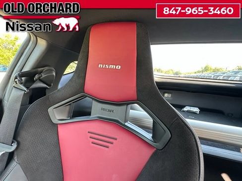 Used 2025 Nissan Z NISMO w/ Floor Mat Package RWD image 15