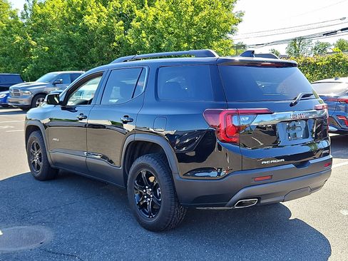 Certified 2023 GMC Acadia AT4 w/ Technology Package AWD/4WD image 4