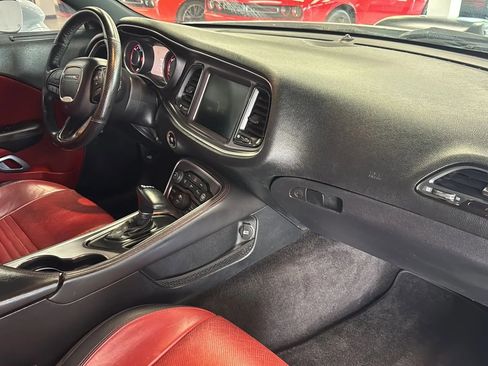 Used 2015 Dodge Challenger R/T Plus RWD image 6