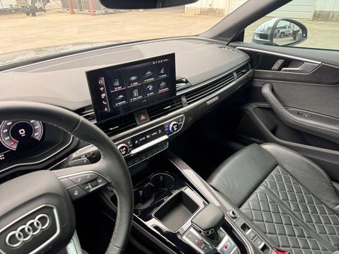 Used 2023 Audi S5 Prestige image 25