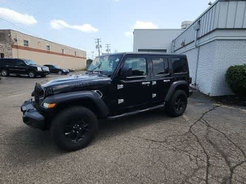 Used 2021 Jeep Wrangler Unlimited Sport AWD/4WD image 14