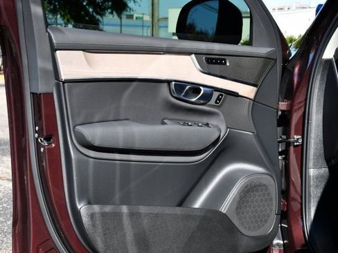 New 2026 Volvo XC90 B5 Core w/ Protection Package Premier AWD/4WD image 10