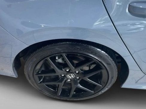 Used 2023 Honda Civic Sport image 6