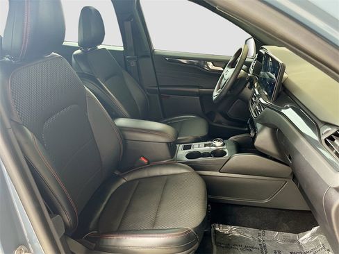 Used 2024 Ford Escape ST-Line w/ Tech Pack #1 image 27