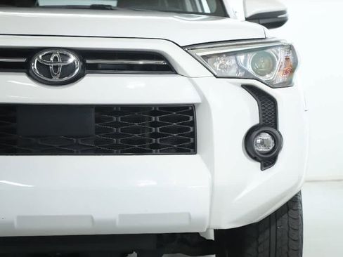 Certified 2023 Toyota 4Runner SR5 Premium w/ Moonroof Package AWD/4WD image 6