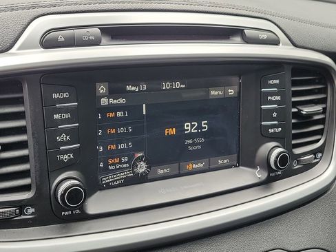 Used 2019 Kia Sorento EX AWD/4WD image 29