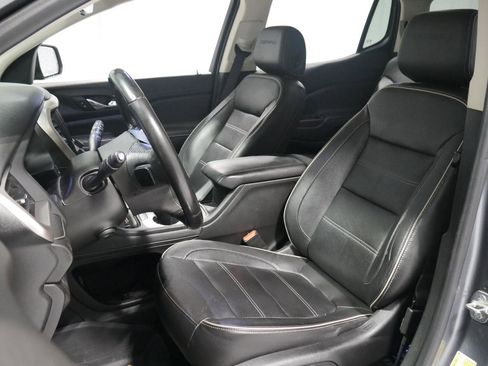 Used 2020 GMC Acadia Denali image 10