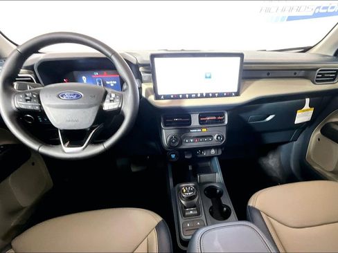 New 2025 Ford Maverick Lariat w/ 4K Tow Package image 5