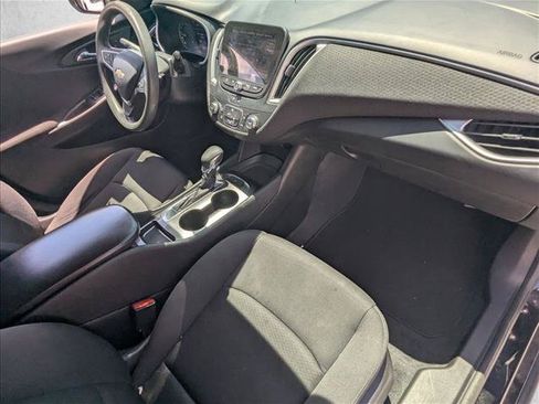 Used 2022 Chevrolet Malibu LS FWD image 20