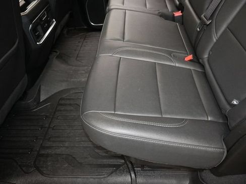 Used 2023 GMC Sierra 1500 SLT w/ SLT Premium Plus Package AWD/4WD image 21