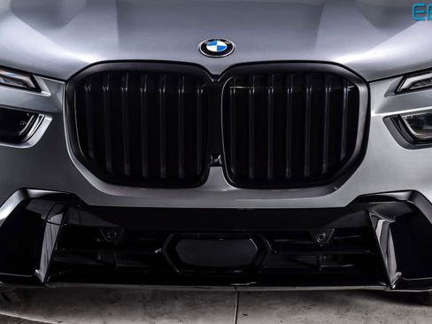 Used 2023 BMW X7 xDrive40i w/ Executive Package AWD/4WD image 9