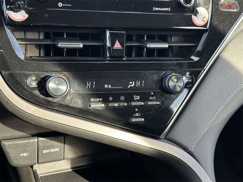 Certified 2024 Toyota Camry SE image 5