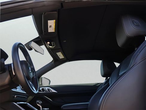 Used 2023 BMW 440i xDrive Convertible w/ Premium Package image 41