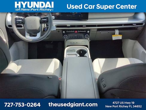 New 2026 Hyundai Ioniq 9 SEL image 16