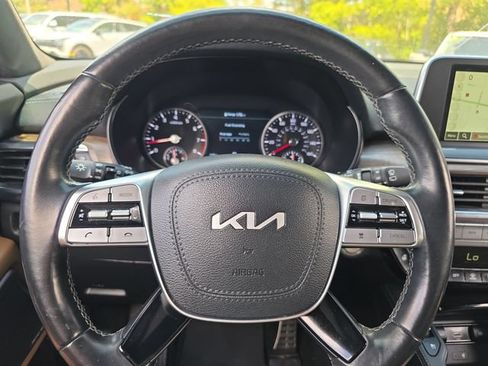 Used 2022 Kia Telluride SX w/ SX Prestige Package AWD/4WD image 18