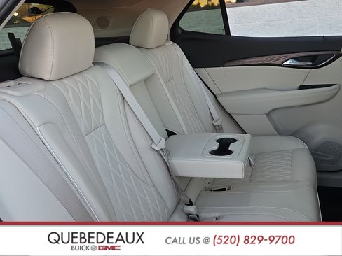 Used 2023 Buick Envision Avenir image 32