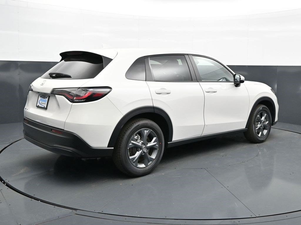 Used 2026 Honda HR-V LX image 7