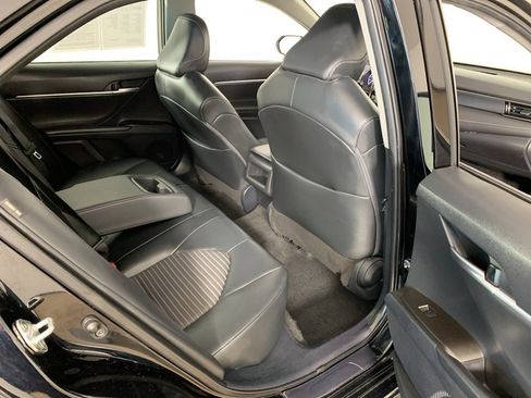 Used 2023 Toyota Camry SE image 23