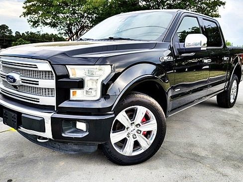 Used 2015 Ford F150 Platinum w/ Equipment Group 701A Luxury AWD/4WD image 1