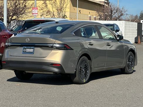 New 2026 Nissan Sentra SV w/ Floor Mat Package image 4