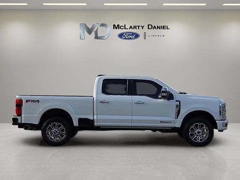 Used 2024 Ford F250 Limited w/ FX4 Off-Road Package AWD/4WD image 6