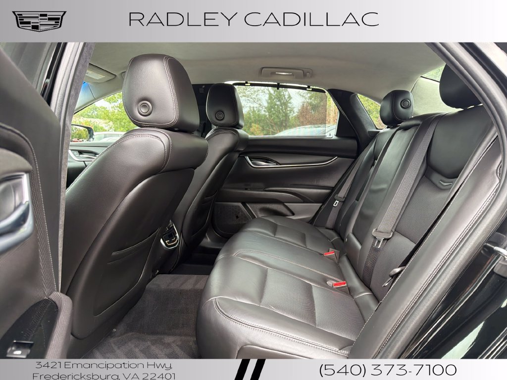 Used 2016 Cadillac XTS w/ Rear Seat Comfort Package FWD image 11