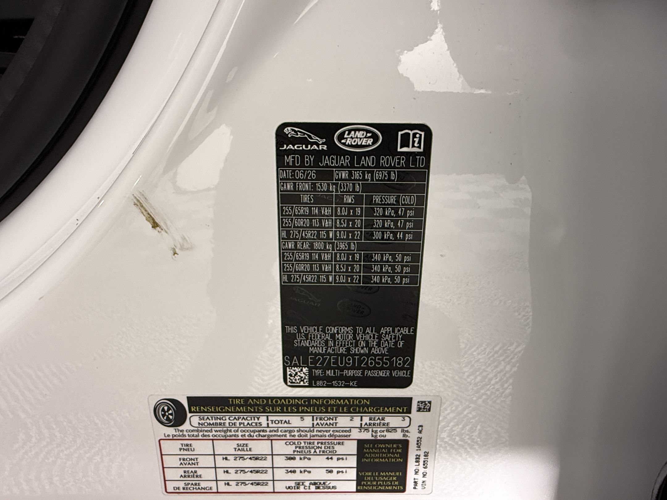 Used 2025 Land Rover Defender 110 S AWD/4WD image 24