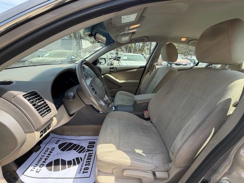 Used 2012 Nissan Altima 2.5 S w/ Special Edition Pkg image 23