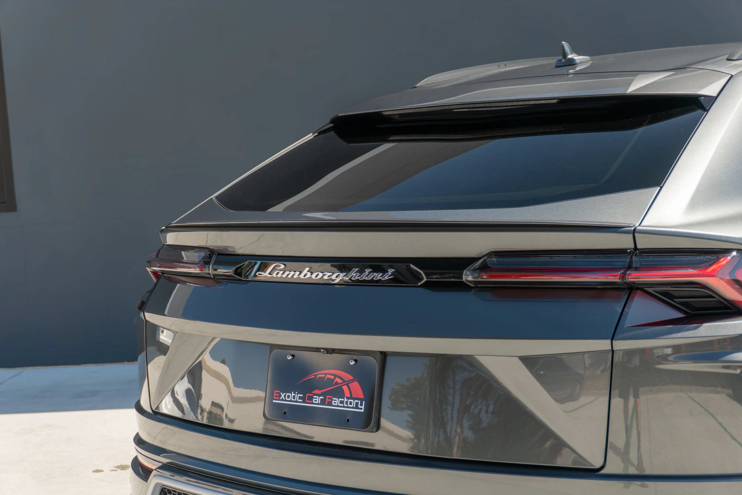 Used 2019 Lamborghini Urus AWD/4WD image 40