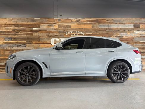 Used 2024 BMW X4 xDrive30i w/ Premium Package AWD/4WD image 12