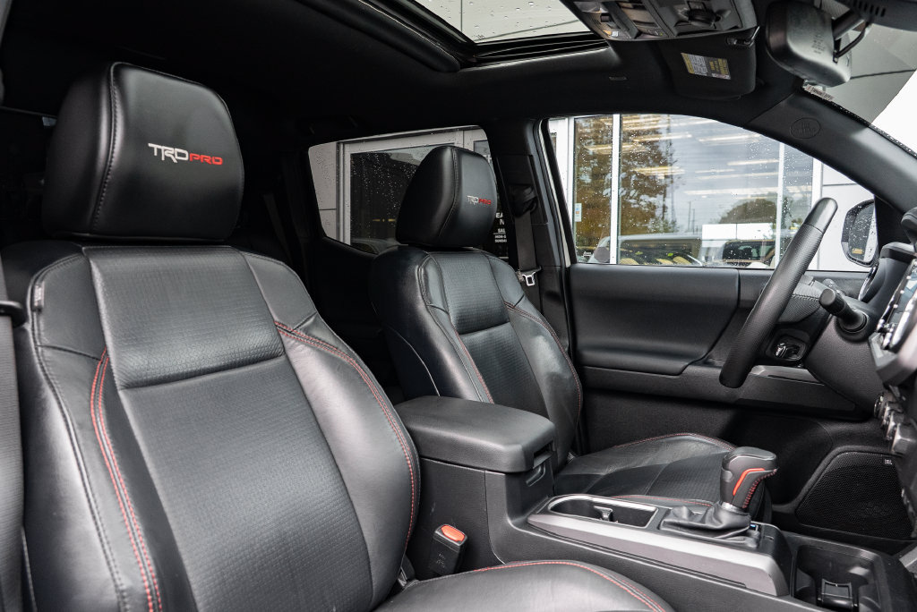 Used 2022 Toyota Tacoma TRD Pro AWD/4WD image 33