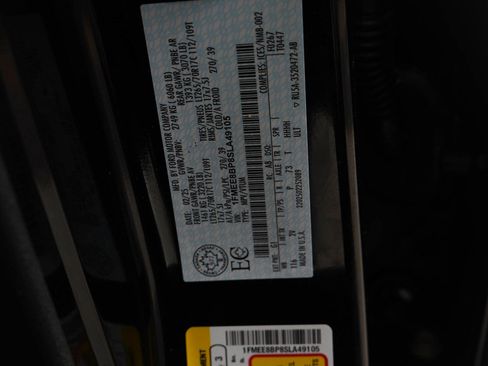 Used 2025 Ford Bronco Outer Banks image 25