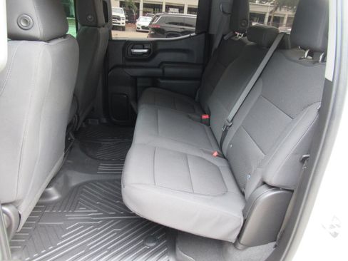 Used 2021 Chevrolet Silverado 1500 Custom RWD image 35