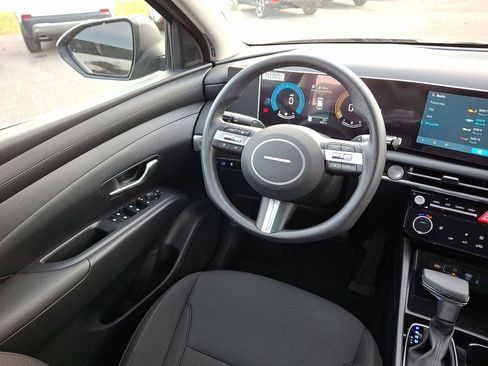 New 2025 Hyundai Tucson SEL image 15